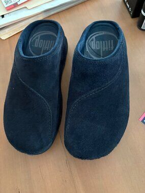 GUC FitFlop Shuv Blue Suede Clog,  sz 7
